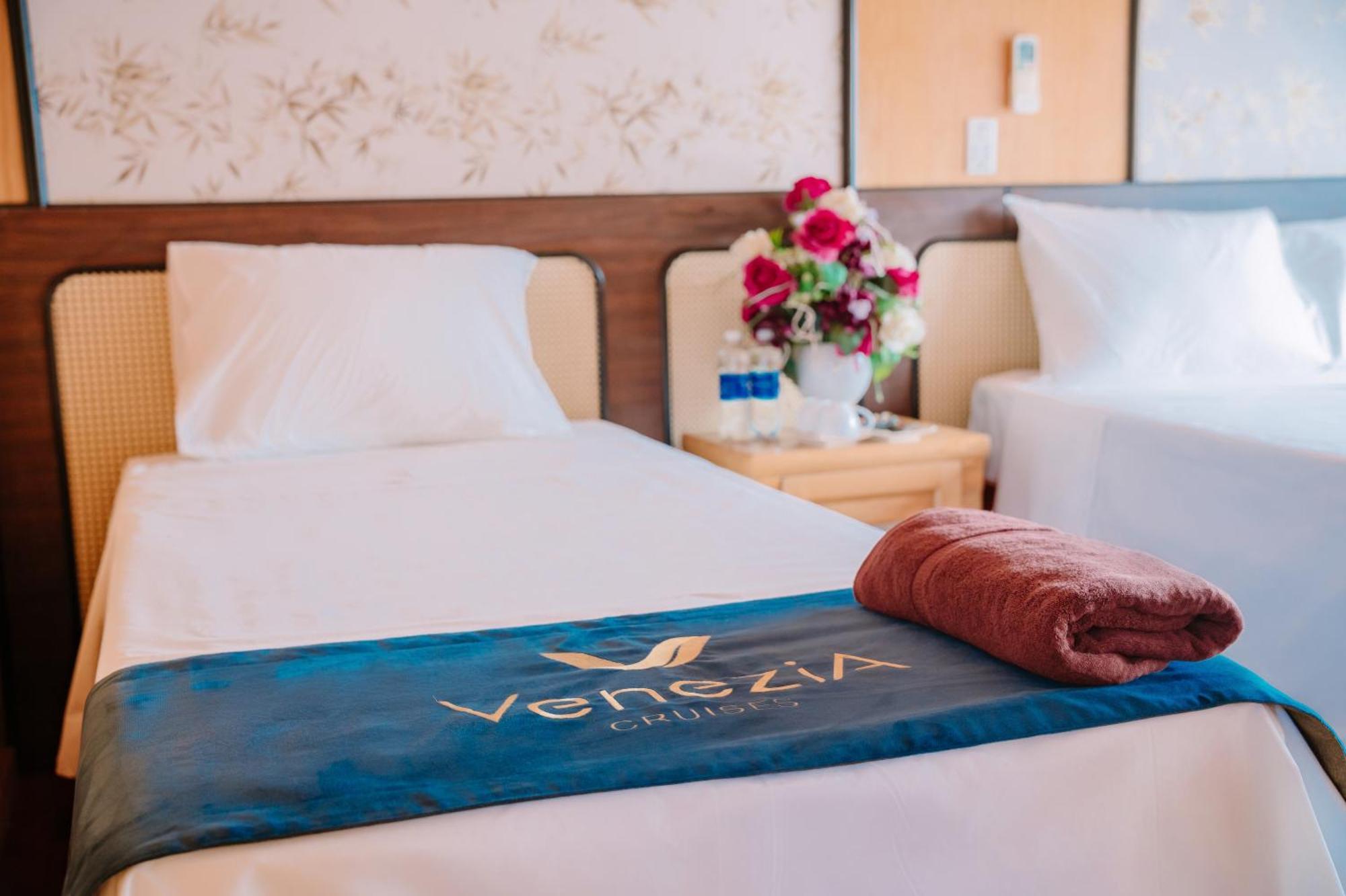 فندق Venezia Cruises ها لونغ المظهر الخارجي الصورة